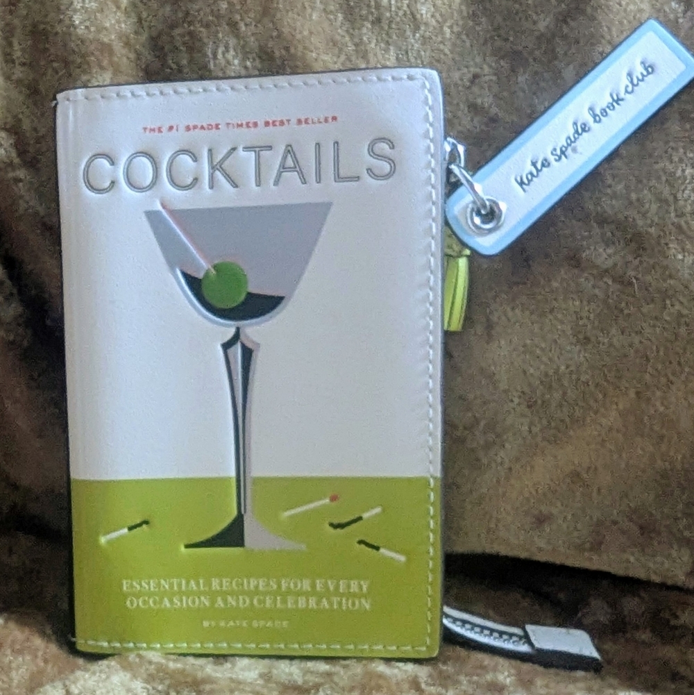 Kate Spade White and Green Cocktail Wallet